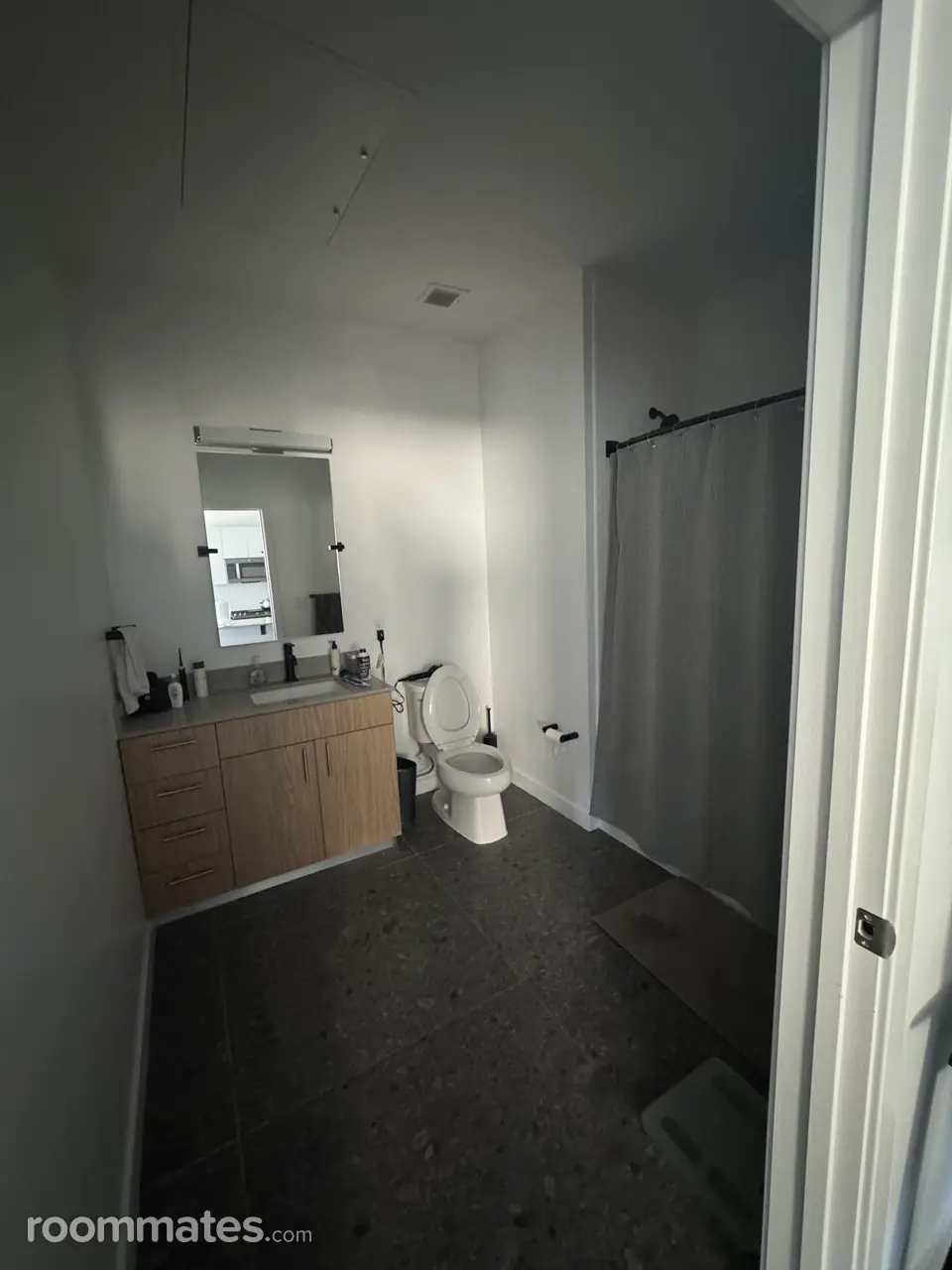 Profile photo 3 of 11