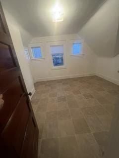 Room for rent in Middletown, OH $700, house