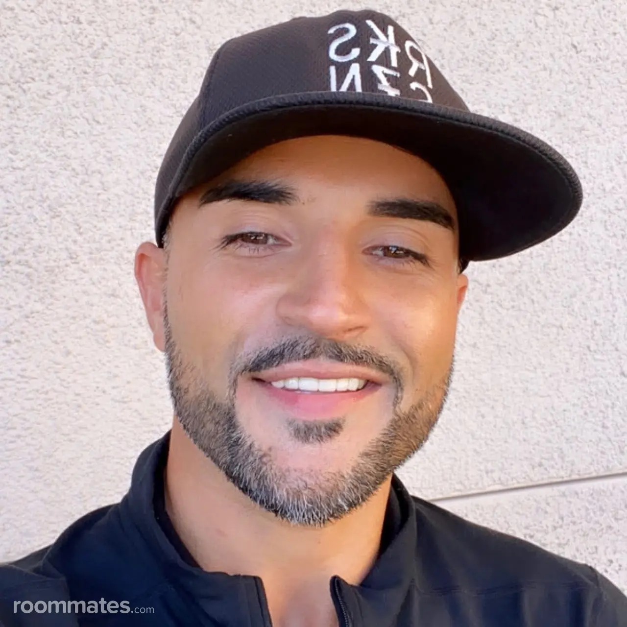 Profile photo 5 of 8