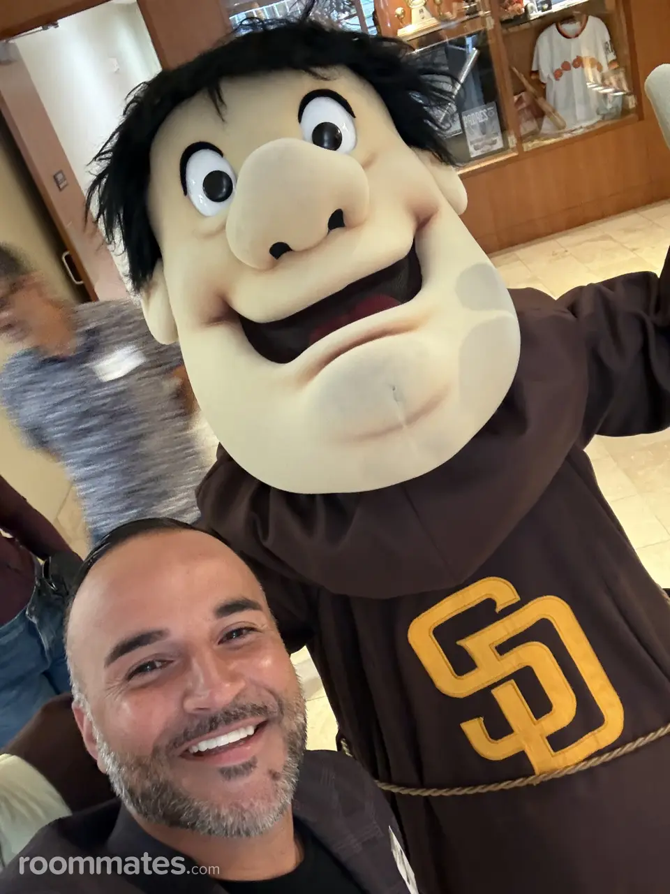 Profile photo 1 of 8