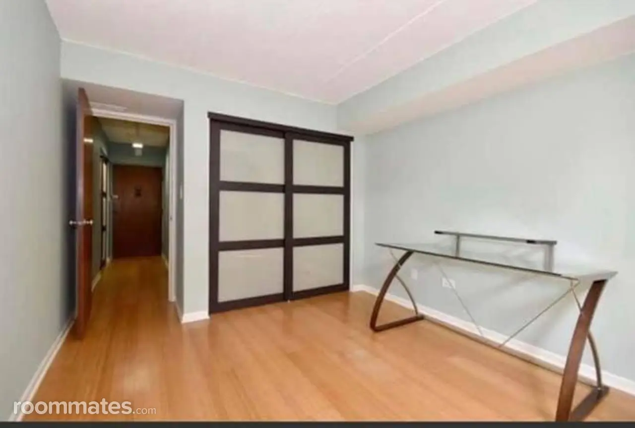 Profile photo 6 of 9