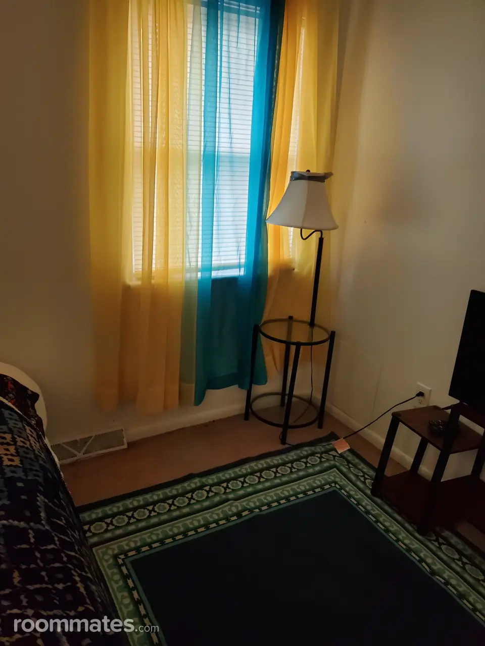 Profile photo 9 of 15