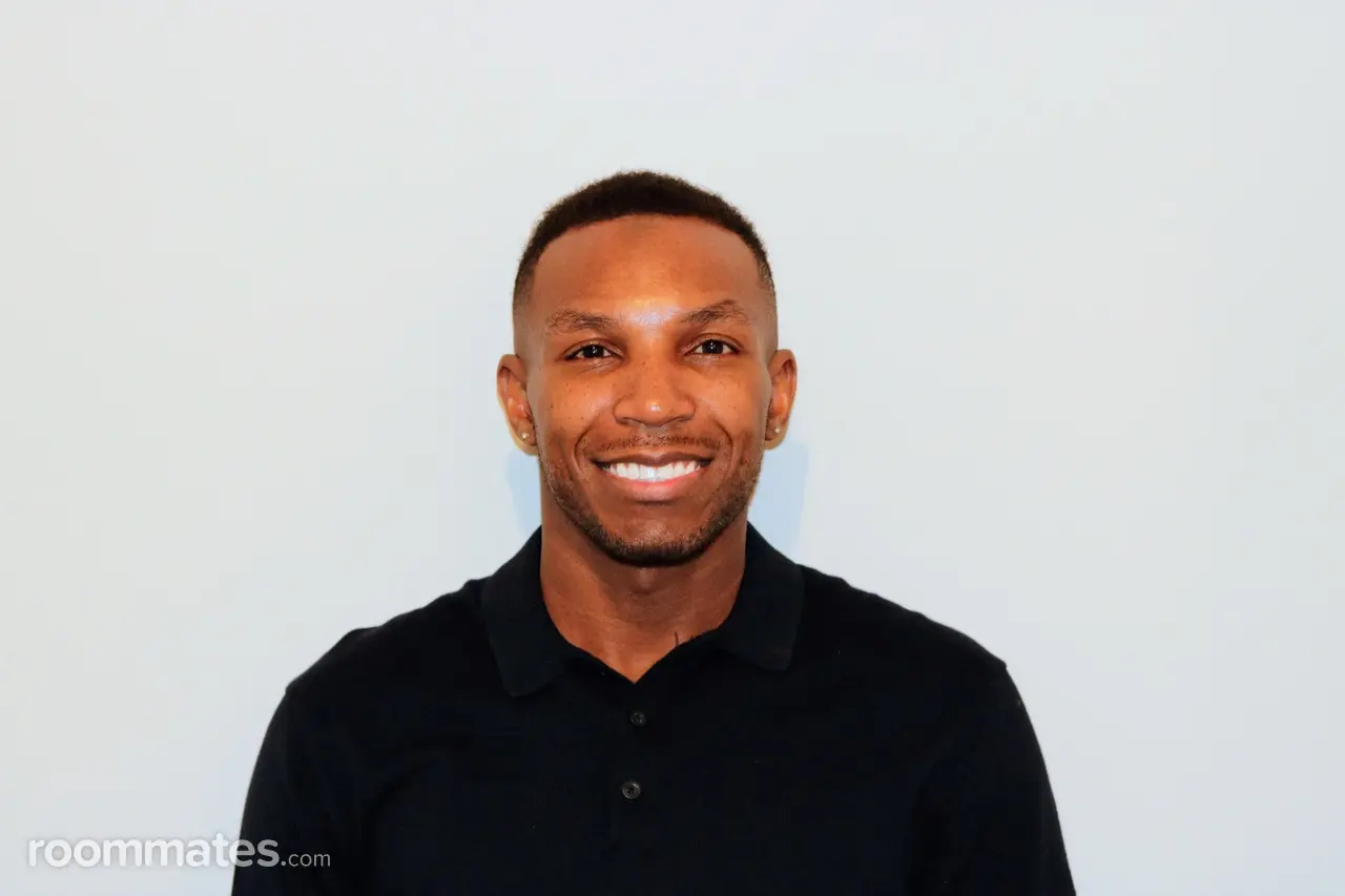 Profile photo 6 of 6