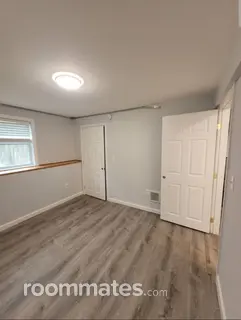 Room for rent in Derry, NH $1700, house