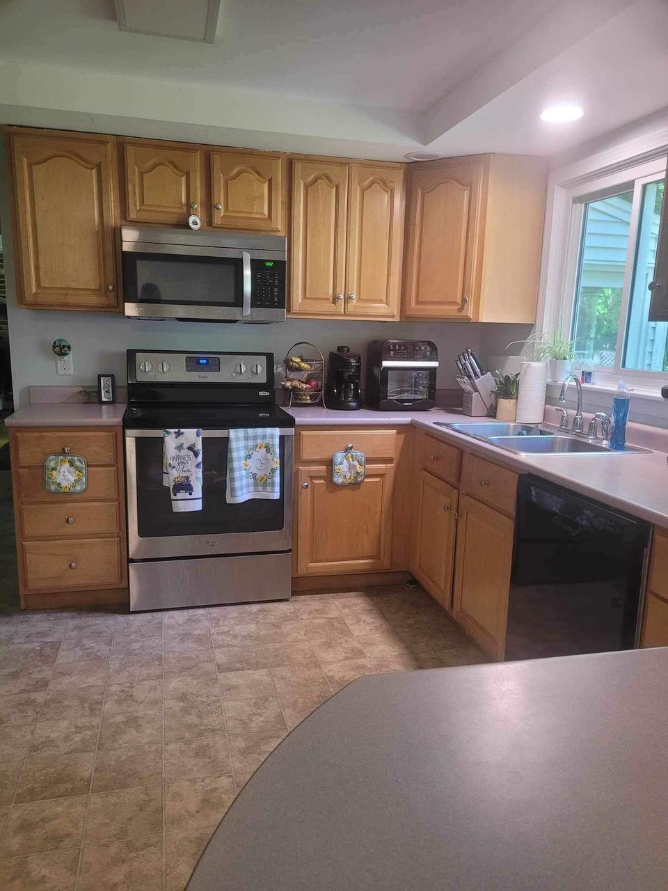 Profile photo 5 of 8