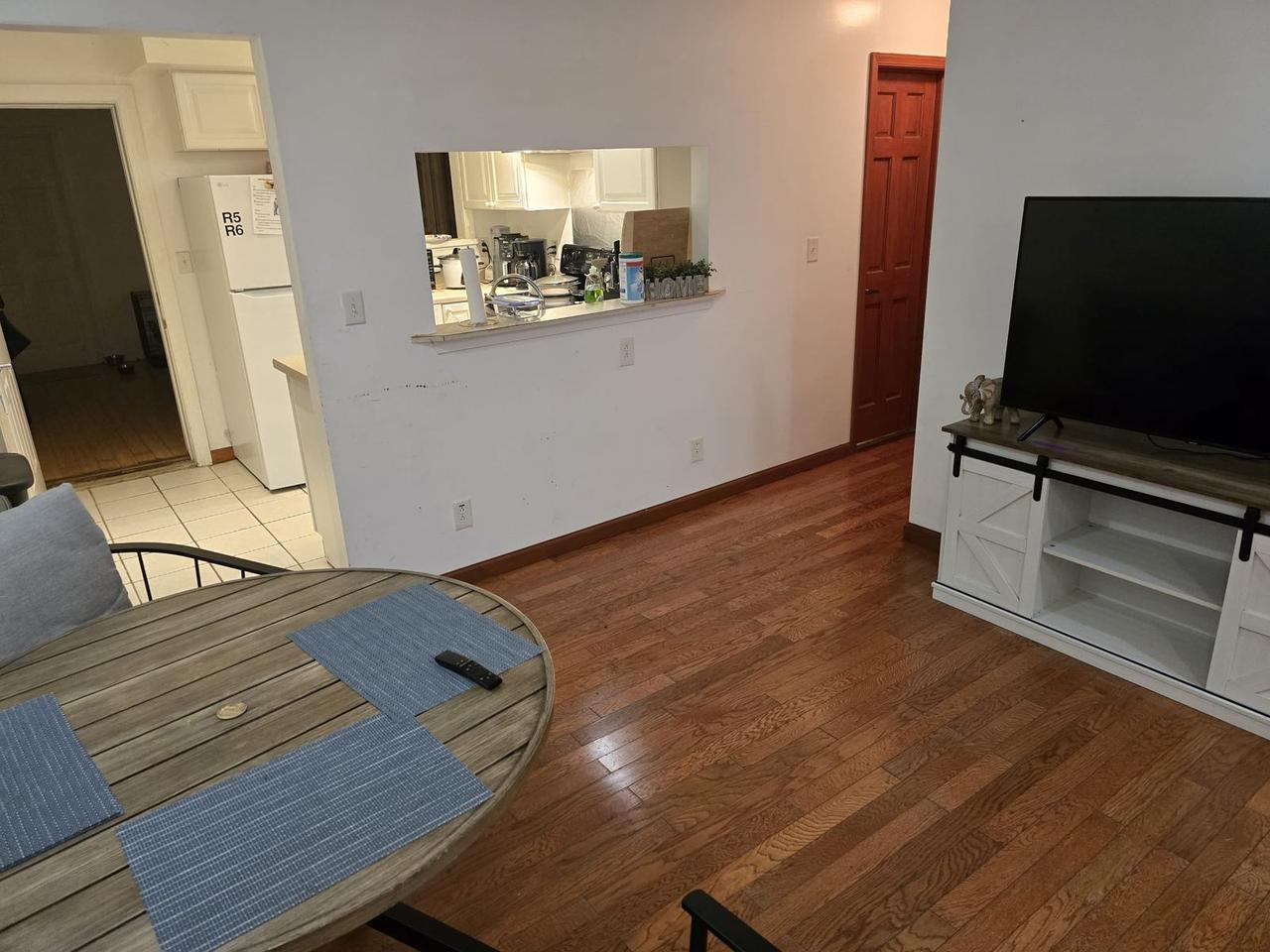 Profile photo 5 of 6