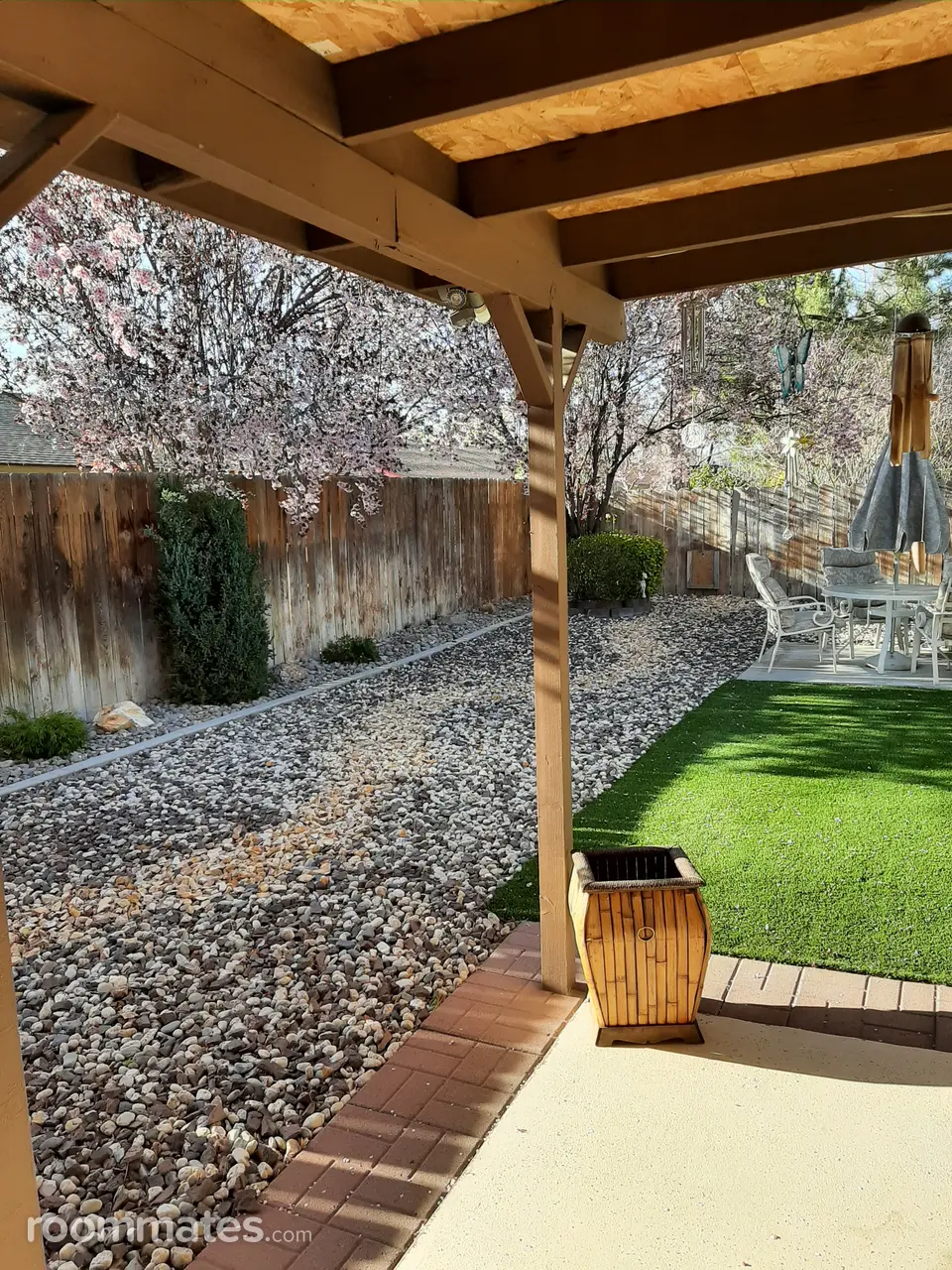 Profile photo 8 of 16