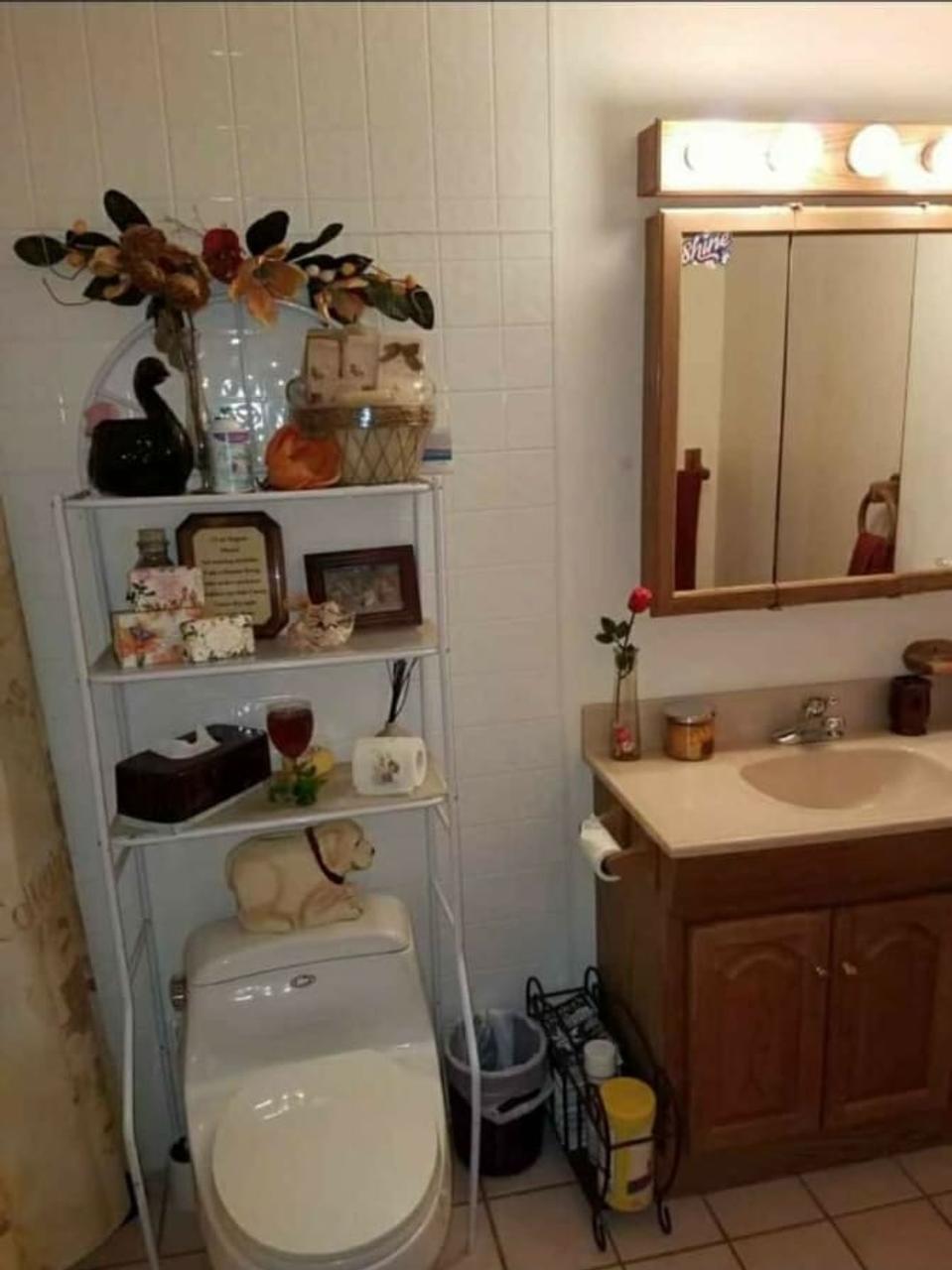 Profile photo 5 of 13