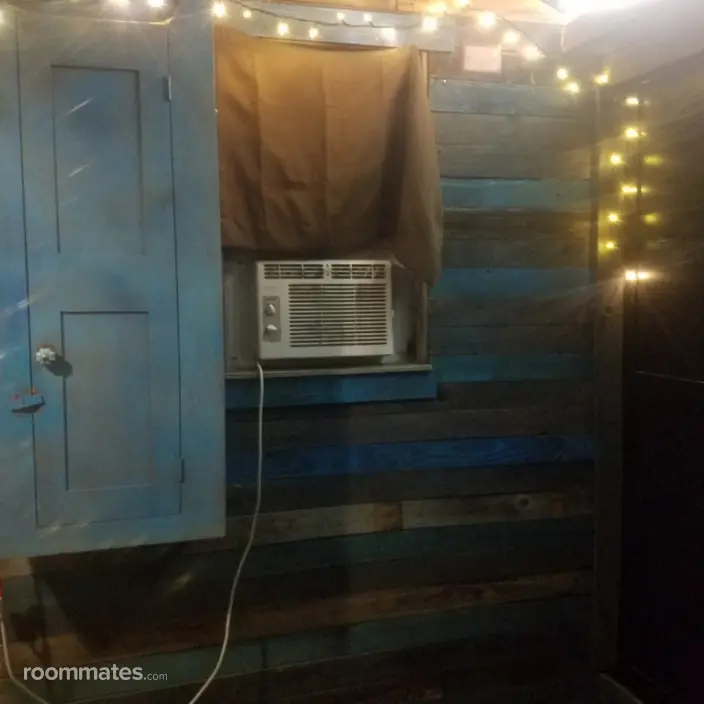 Room for rent in Denver, CO $800, house