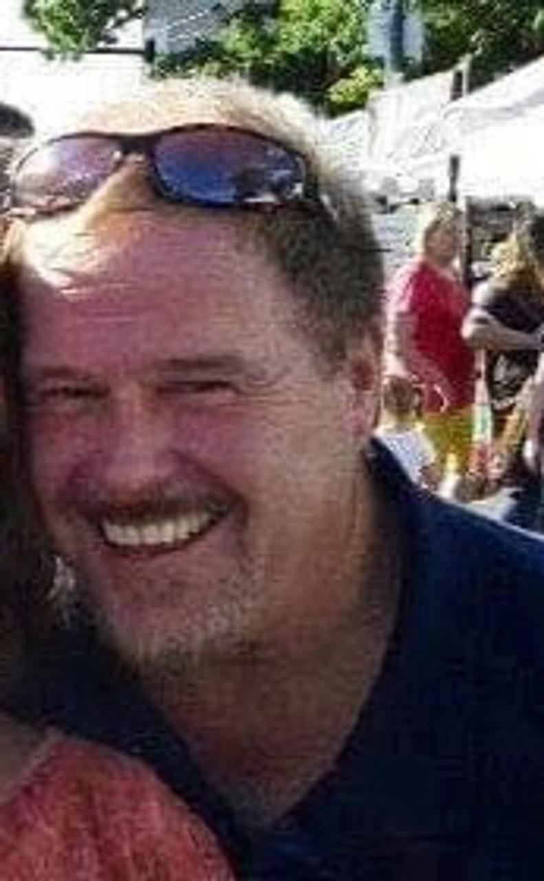 Profile photo 7 of 7