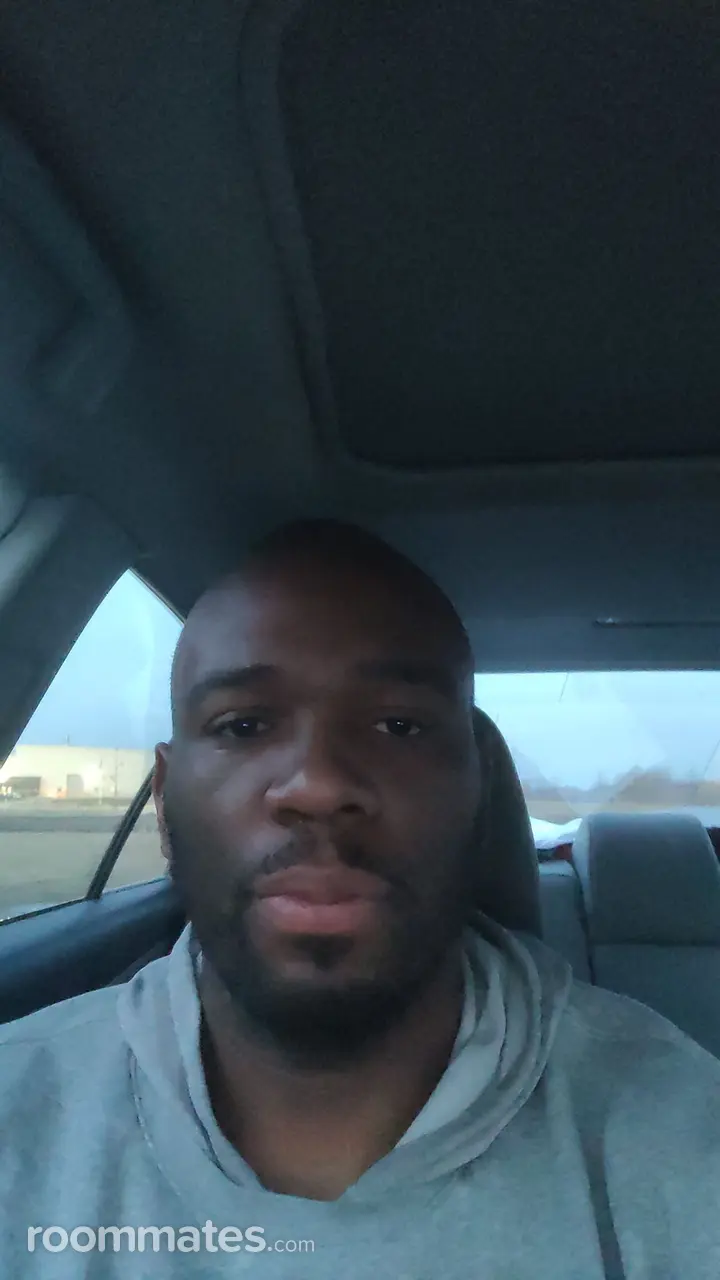 Profile photo 1 of 1