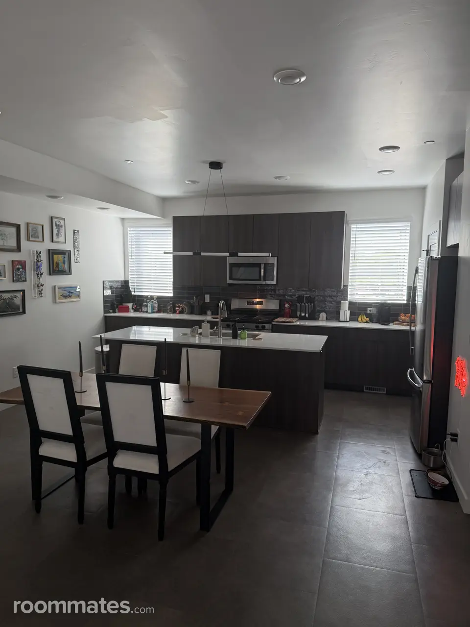 Profile photo 6 of 17