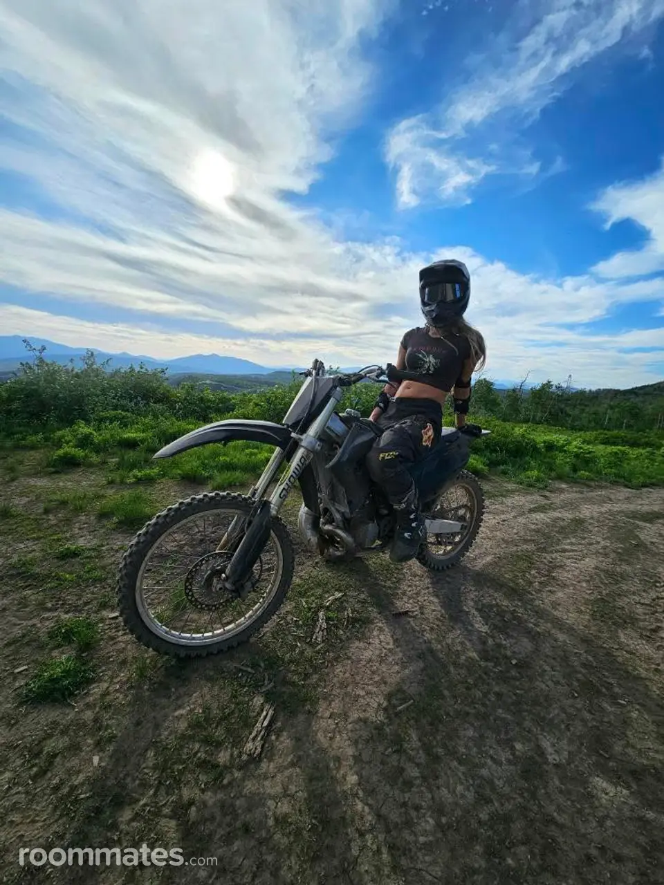 Profile photo 15 of 17