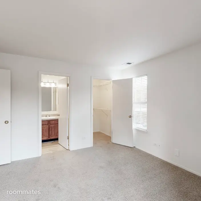 Room for rent in Deerfield, IL $1900, apartment