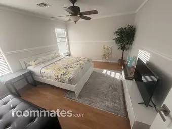 Room for rent in Phoenix, AZ $1000, house