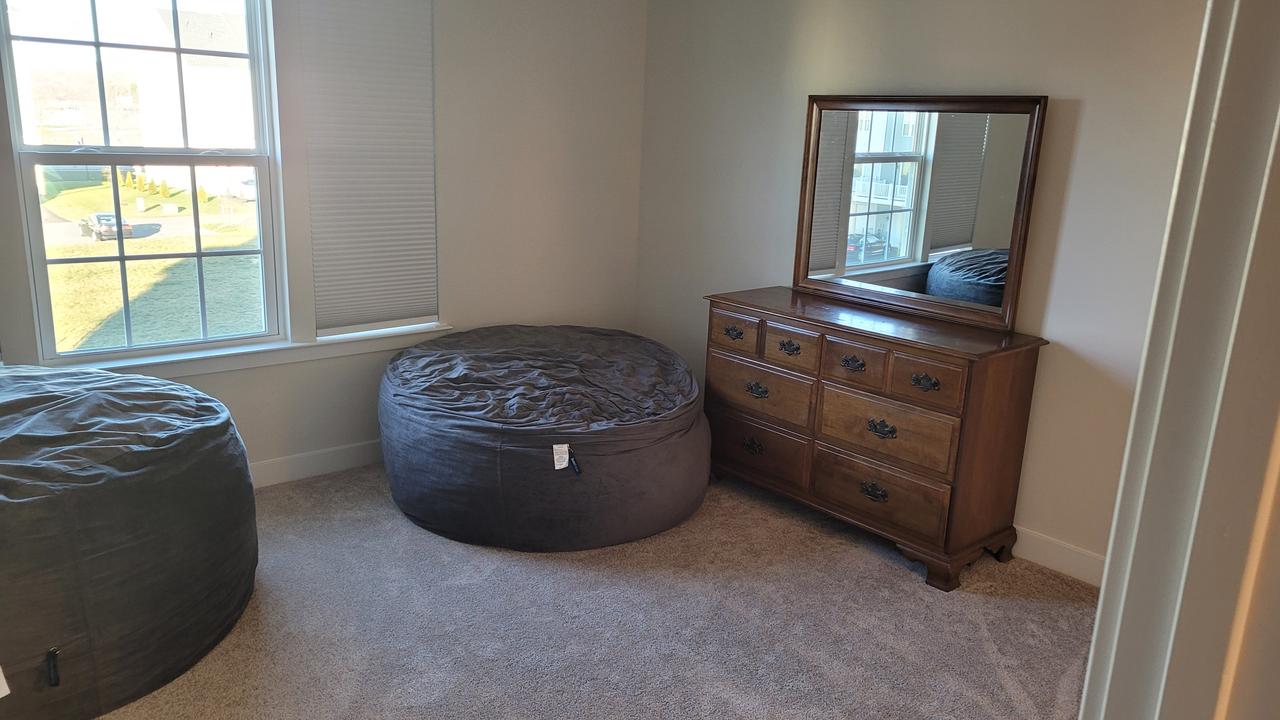 Profile photo 1 of 9