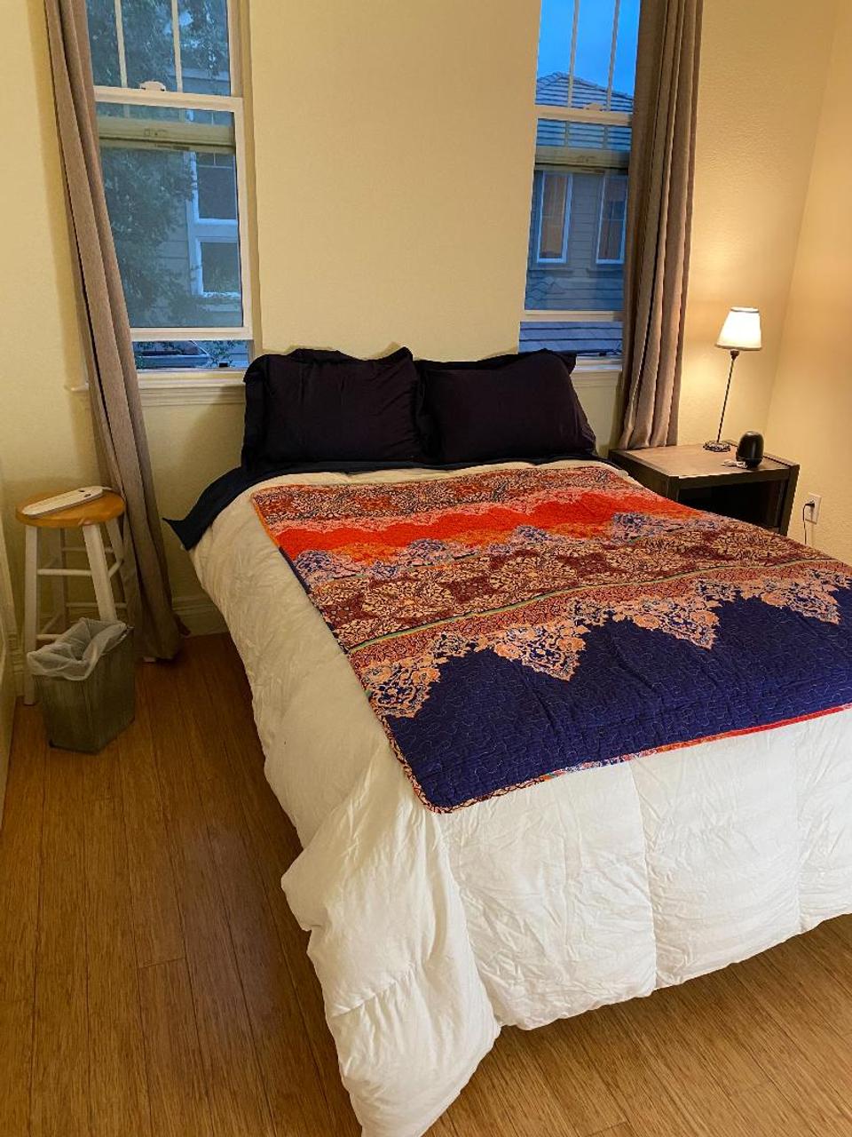 Profile photo 11 of 20