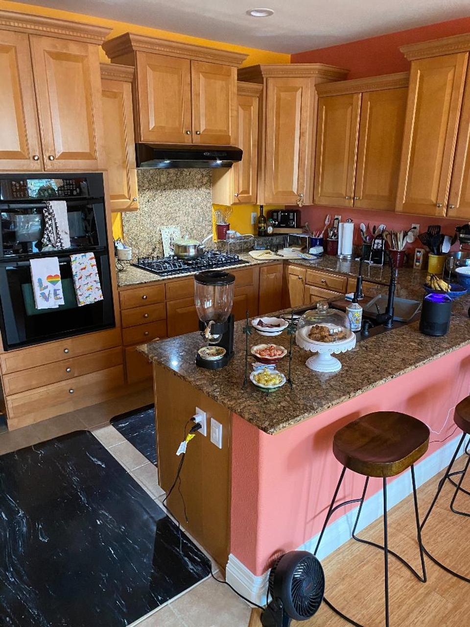 Profile photo 17 of 20