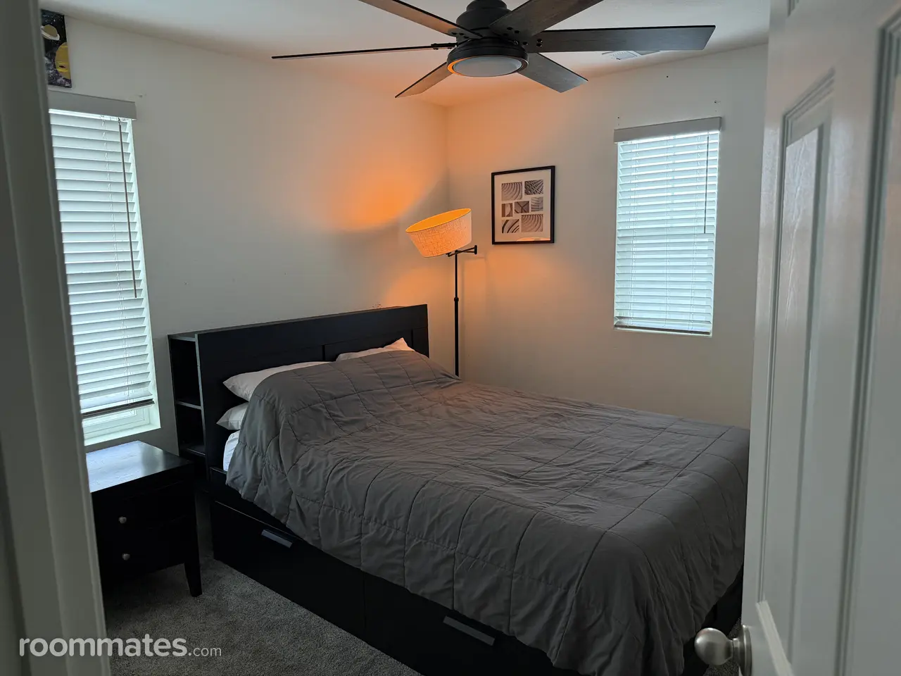 Profile photo 3 of 9