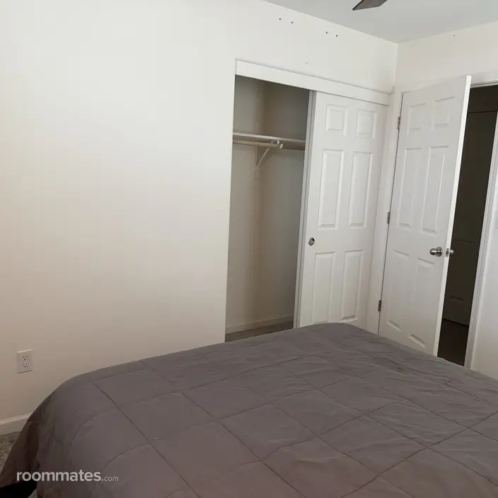 Room for rent in Woodland, CA $1100, house