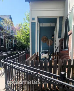 Room for rent in Denver, CO $950, townhouse