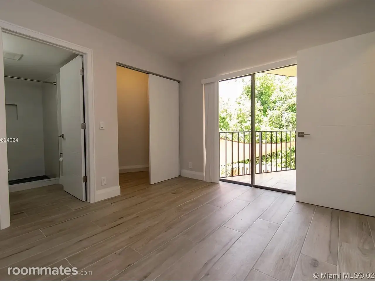 Profile photo 2 of 4