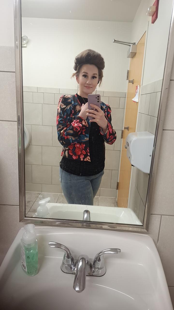 Profile photo 1 of 1