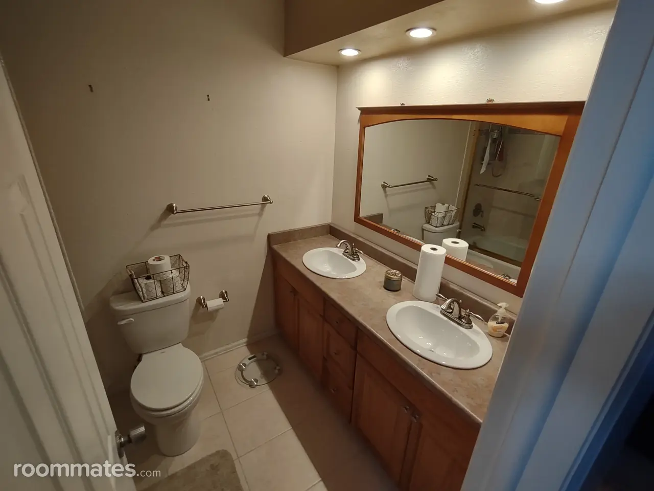 Profile photo 5 of 11