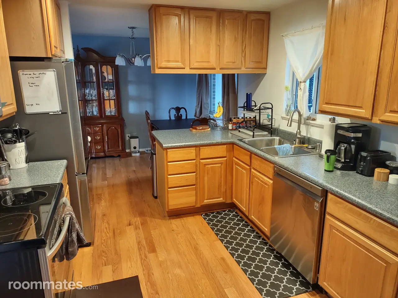 Profile photo 8 of 11