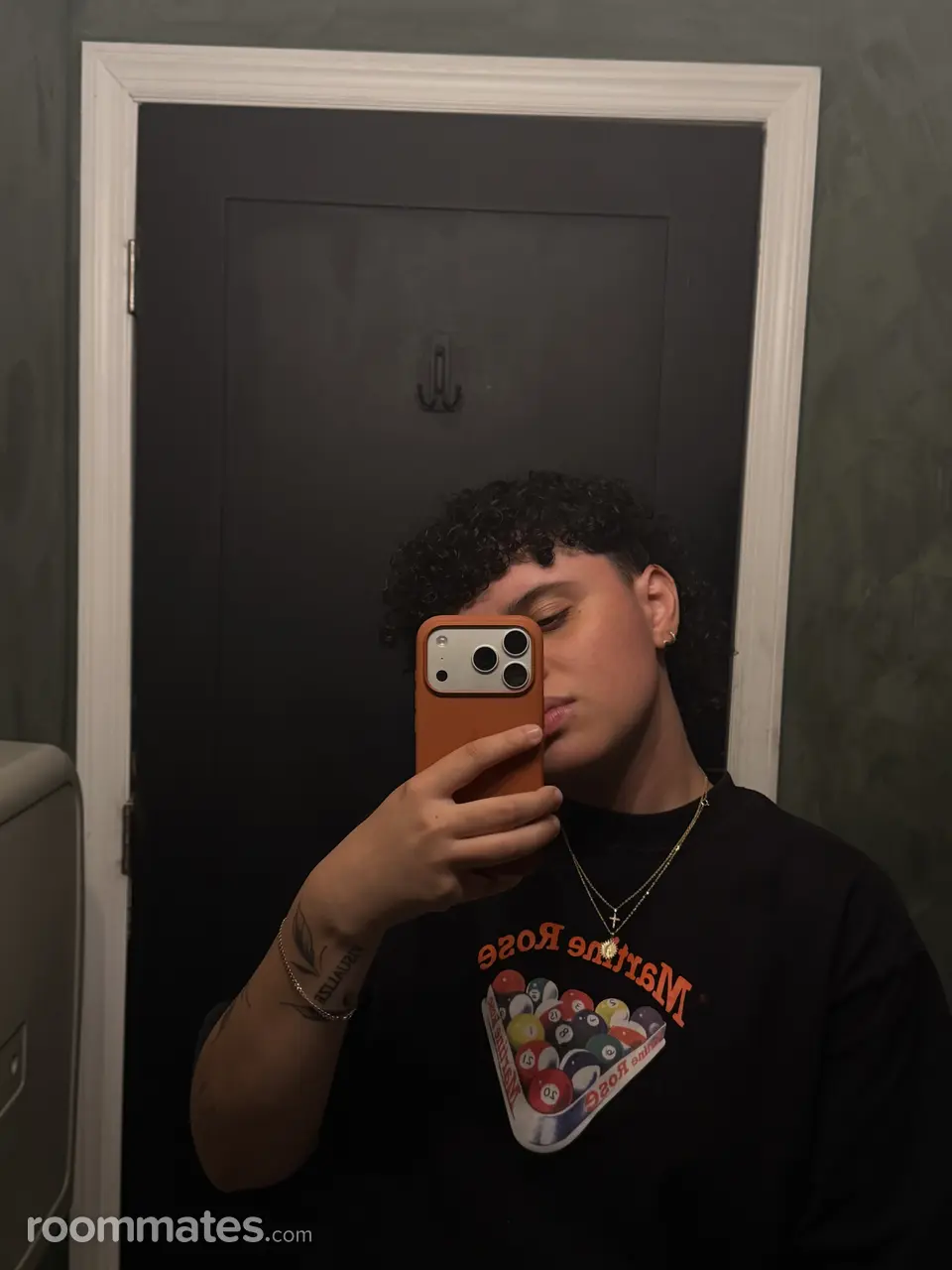 Profile photo 5 of 5