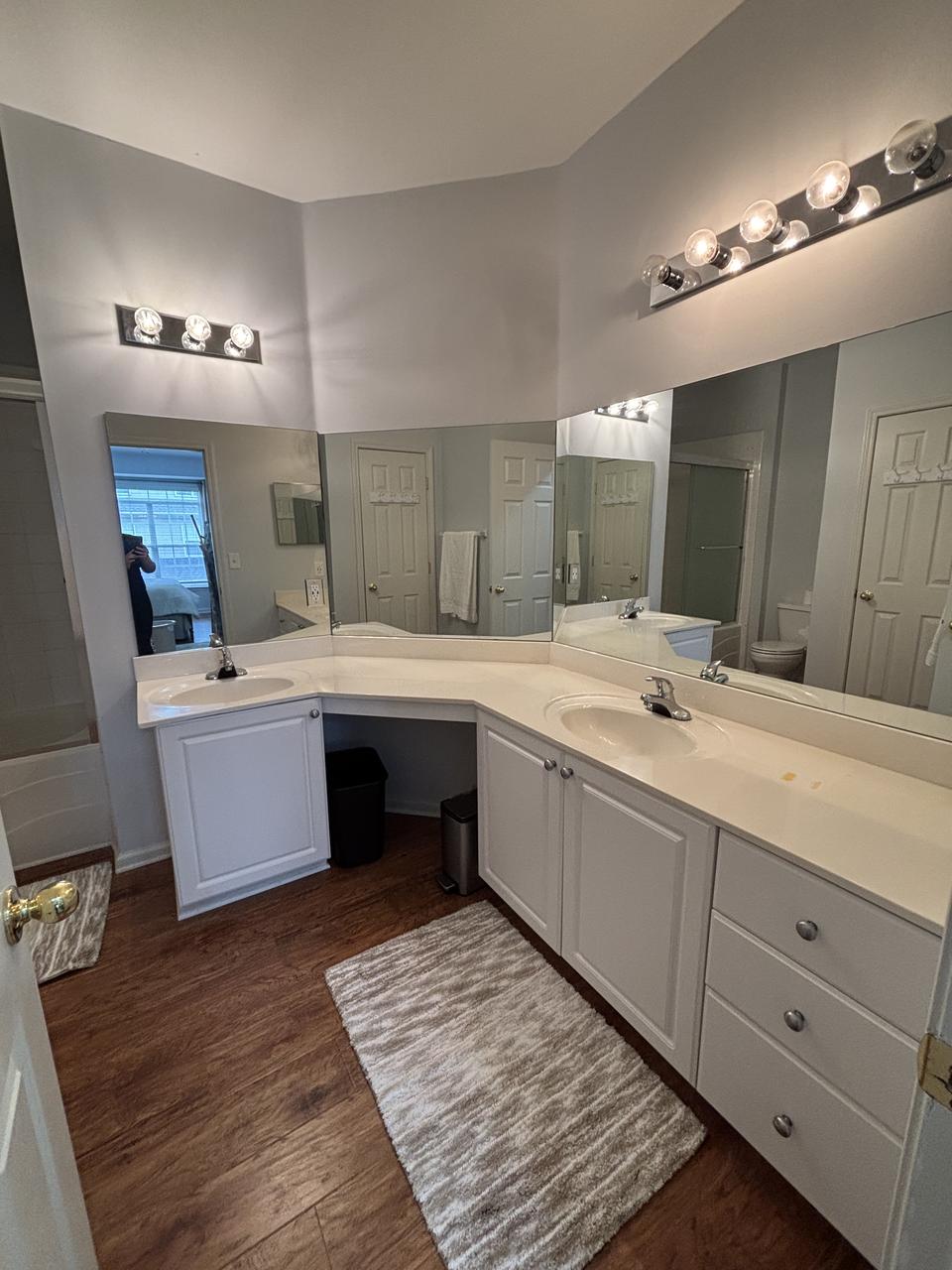 Profile photo 2 of 8