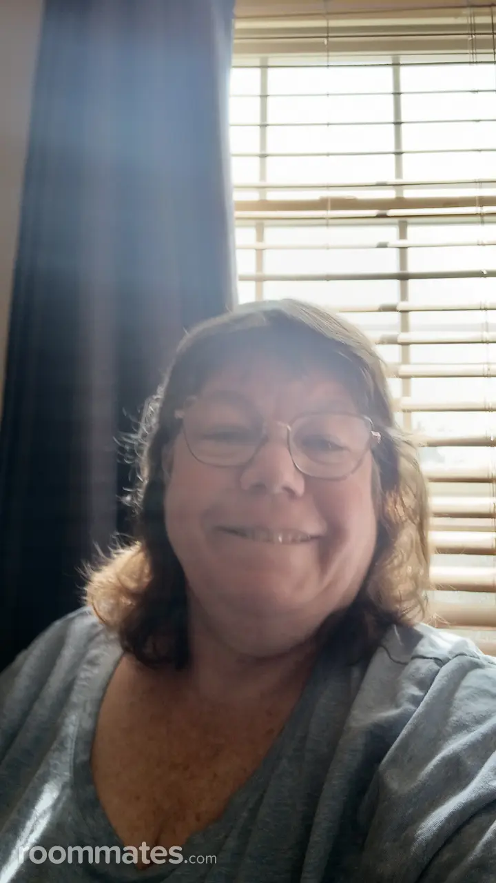 Profile photo 8 of 14