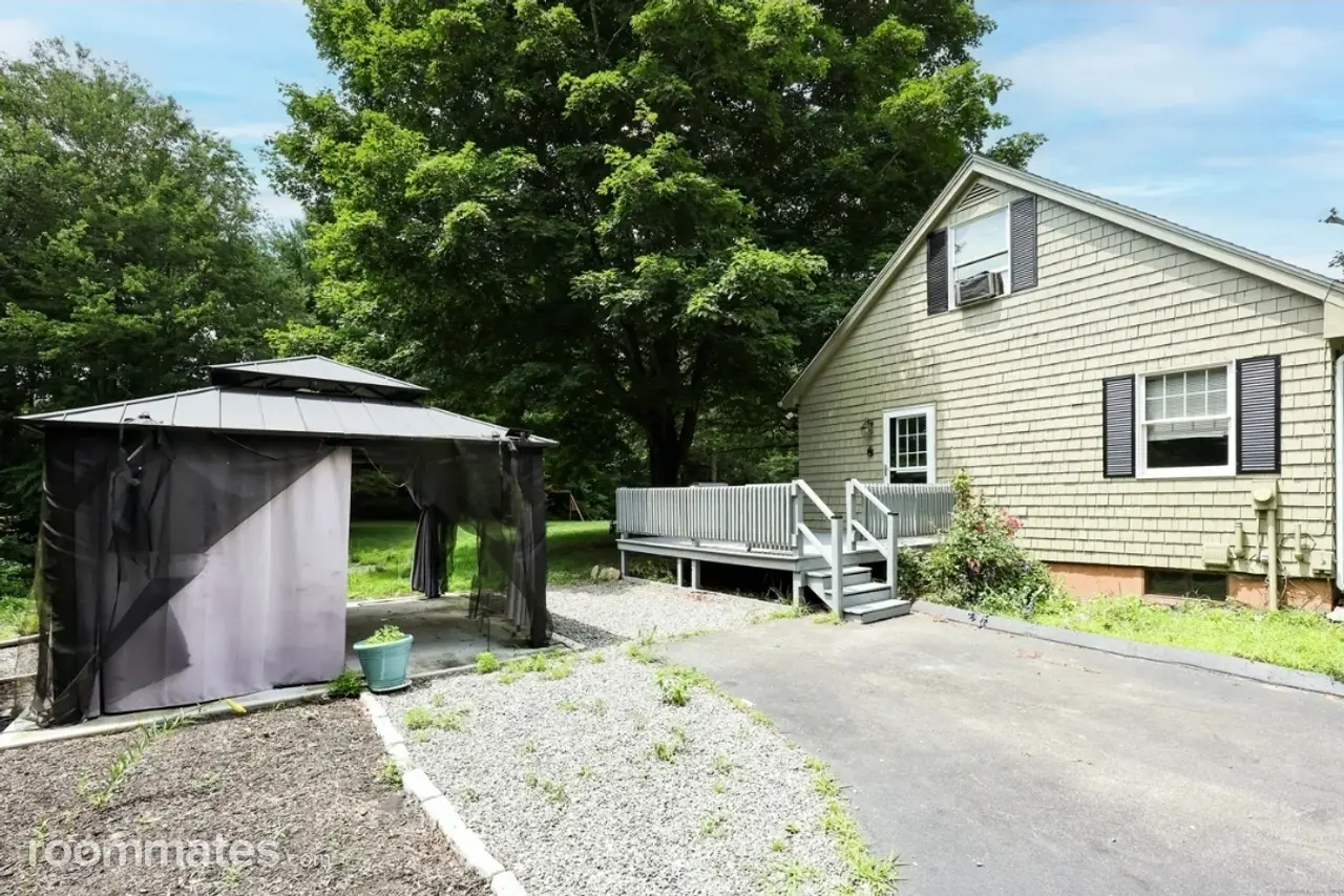 Profile photo 2 of 6