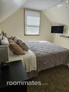 Room for rent in Plainfield, CT $1200, house