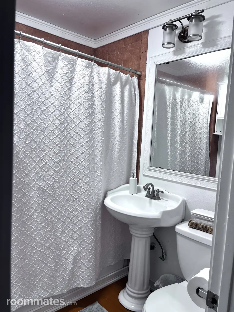 Profile photo 6 of 12