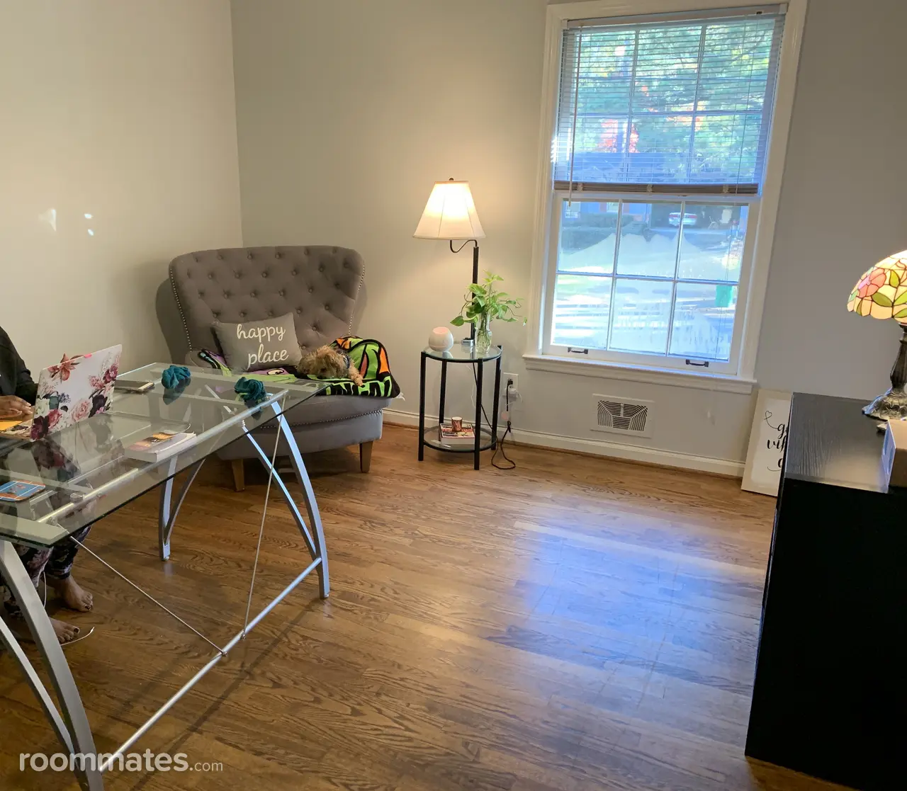 Profile photo 3 of 17