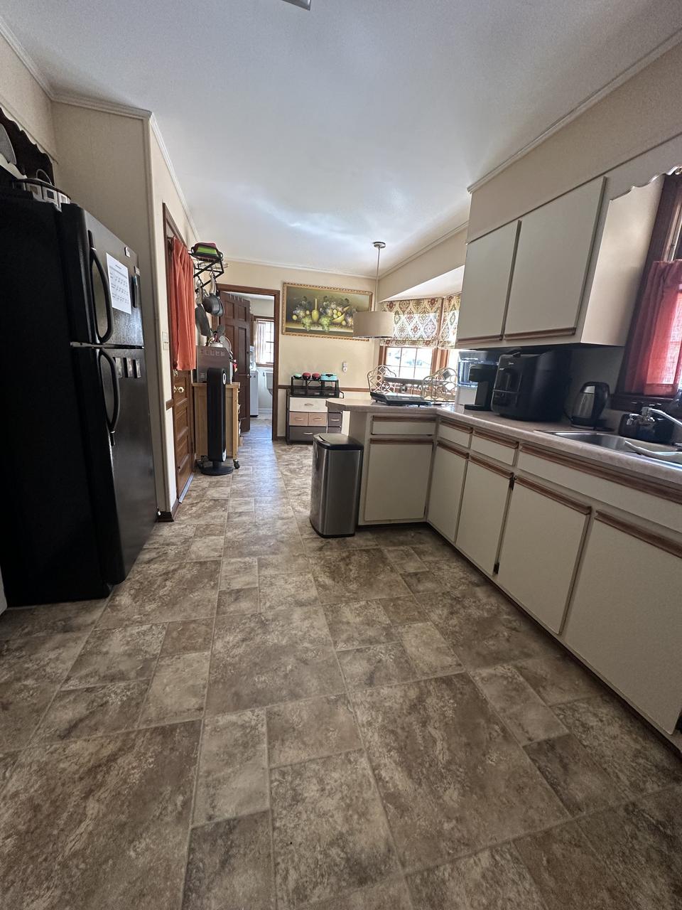 Profile photo 2 of 17