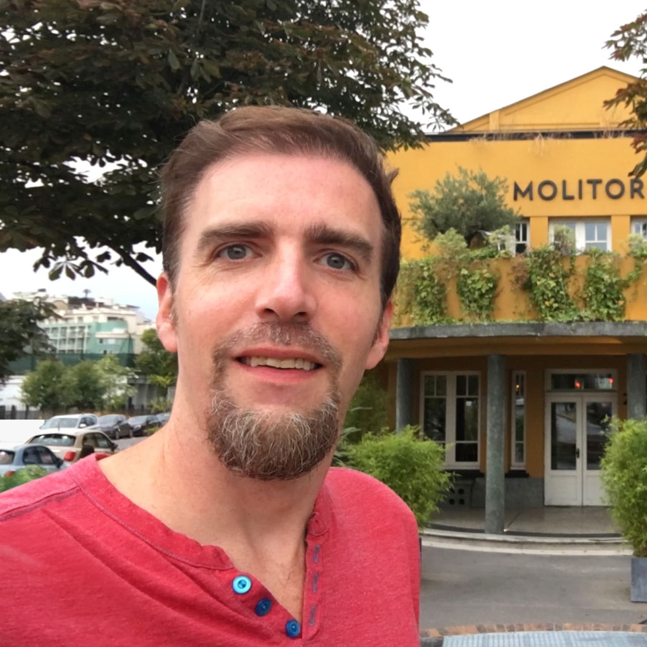 Profile photo 21 of 21