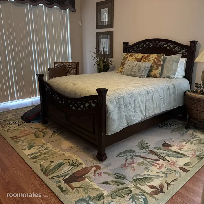 Room for rent in Cocoa Beach, FL $850, condo