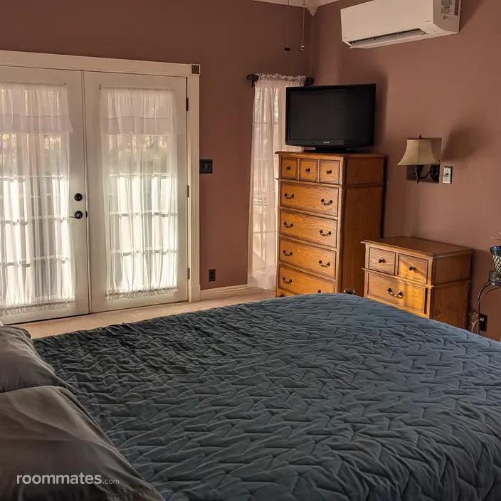 Room for rent in Hereford, AZ $300, house