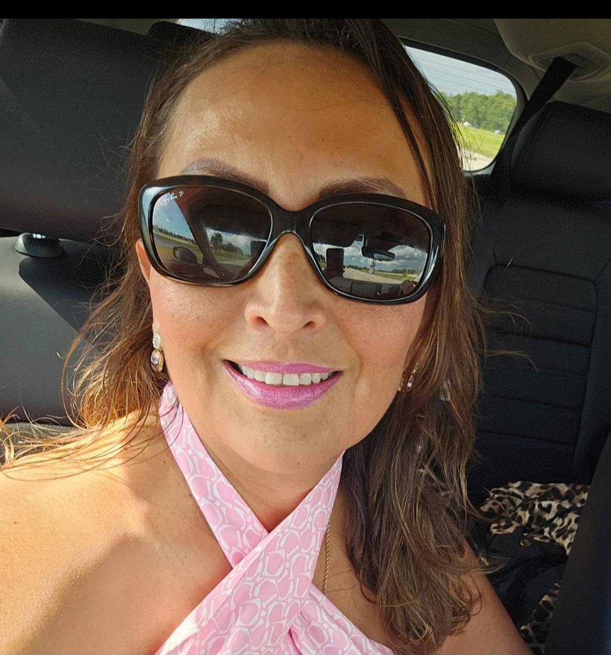 Profile photo 7 of 7