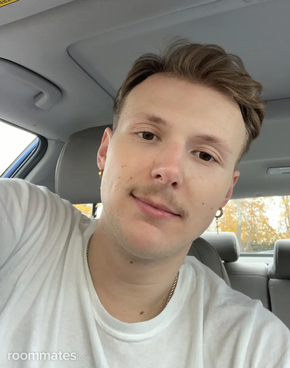 Profile photo 1 of 1