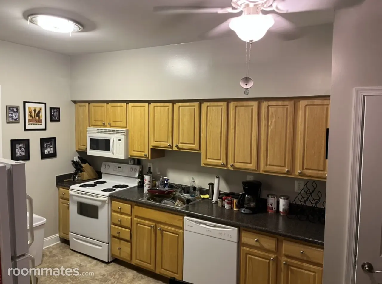 Profile photo 3 of 10