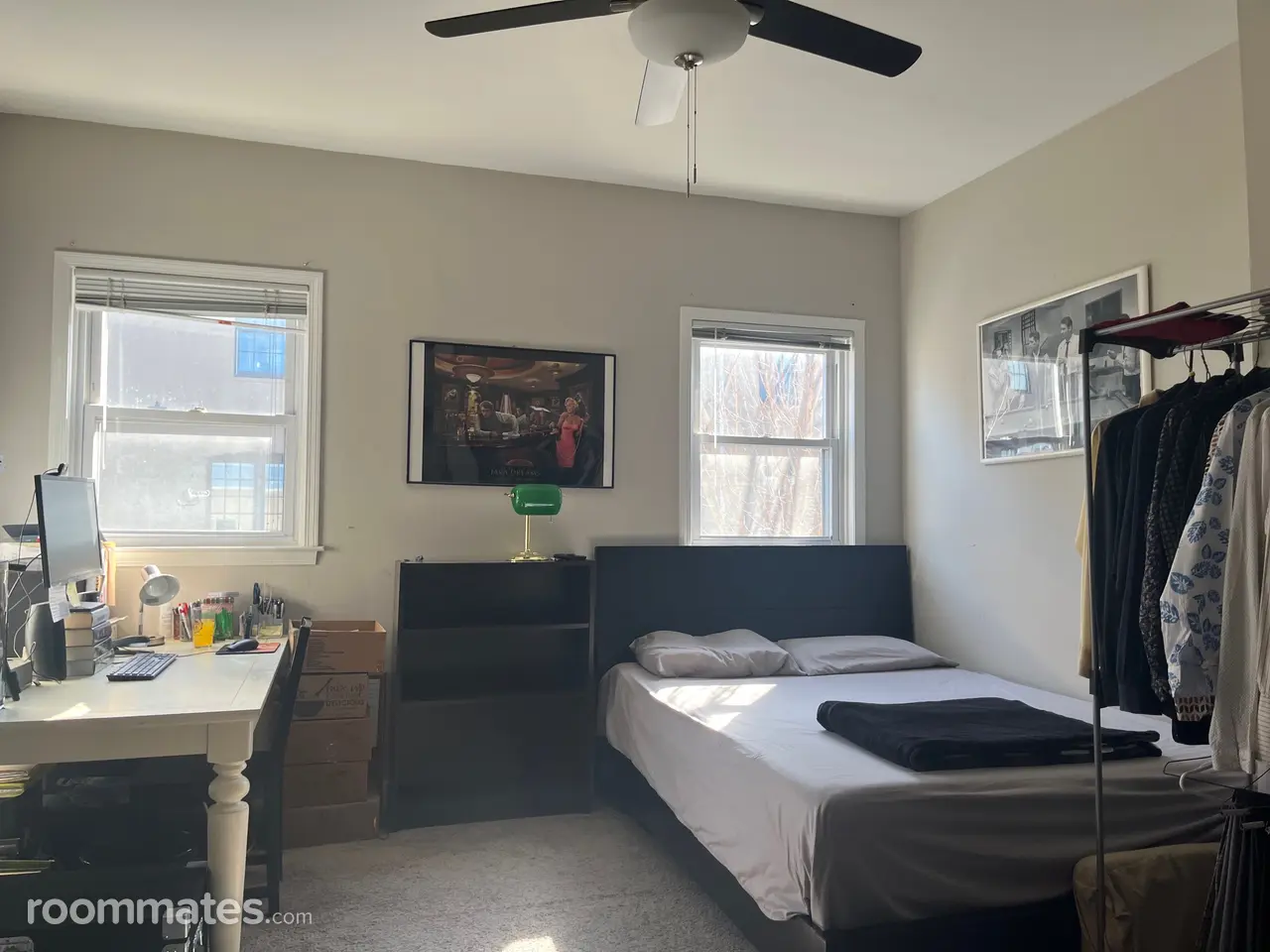 Profile photo 1 of 10