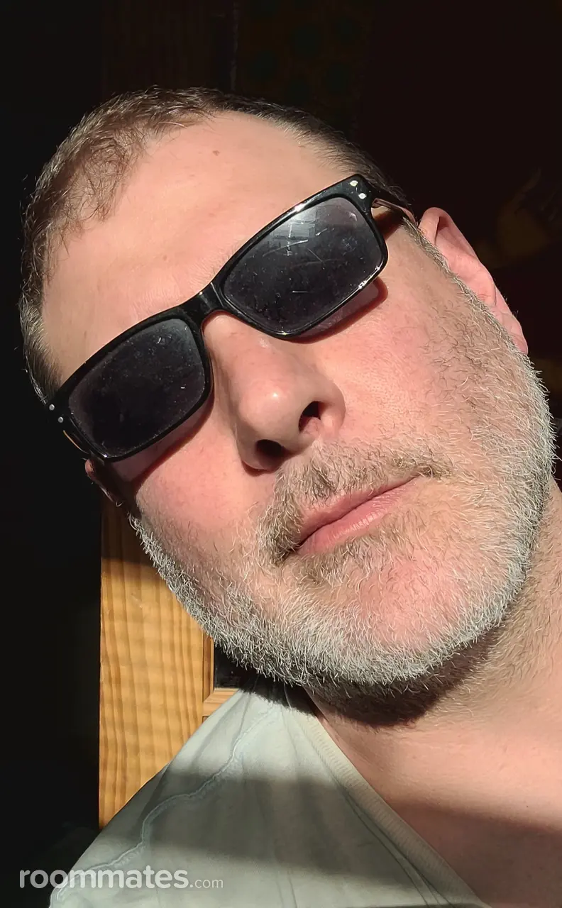 Profile photo 11 of 11