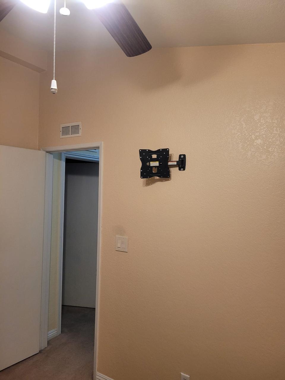 Profile photo 4 of 11