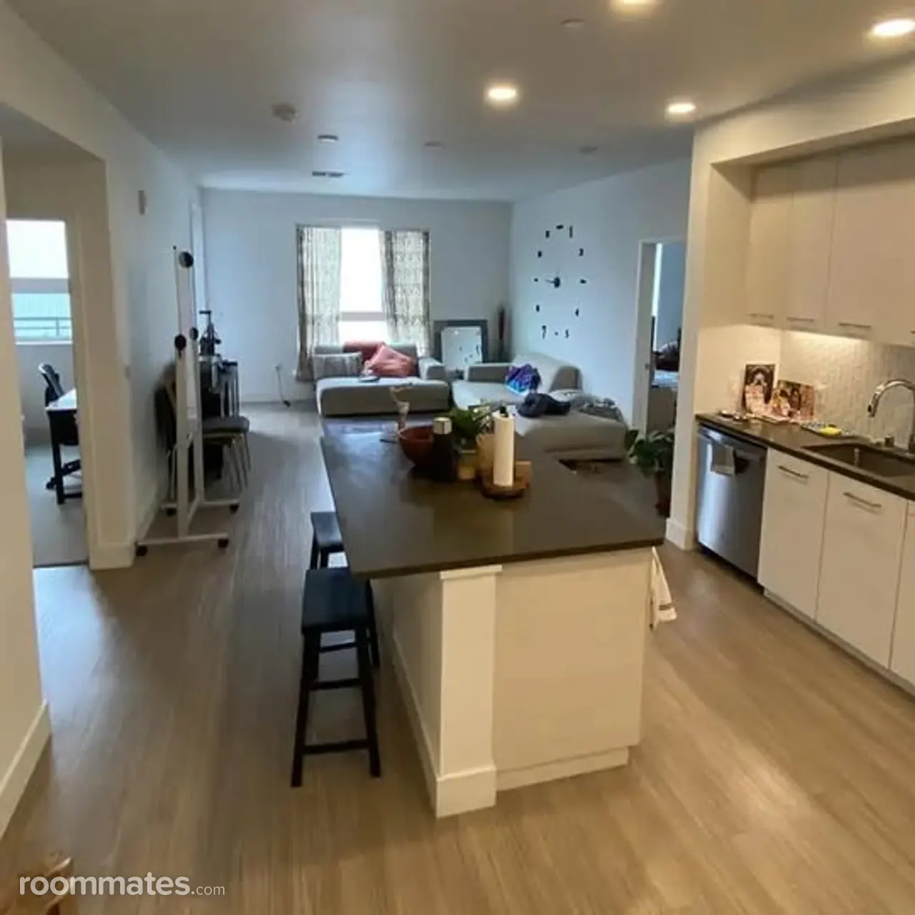 Profile photo 1 of 8