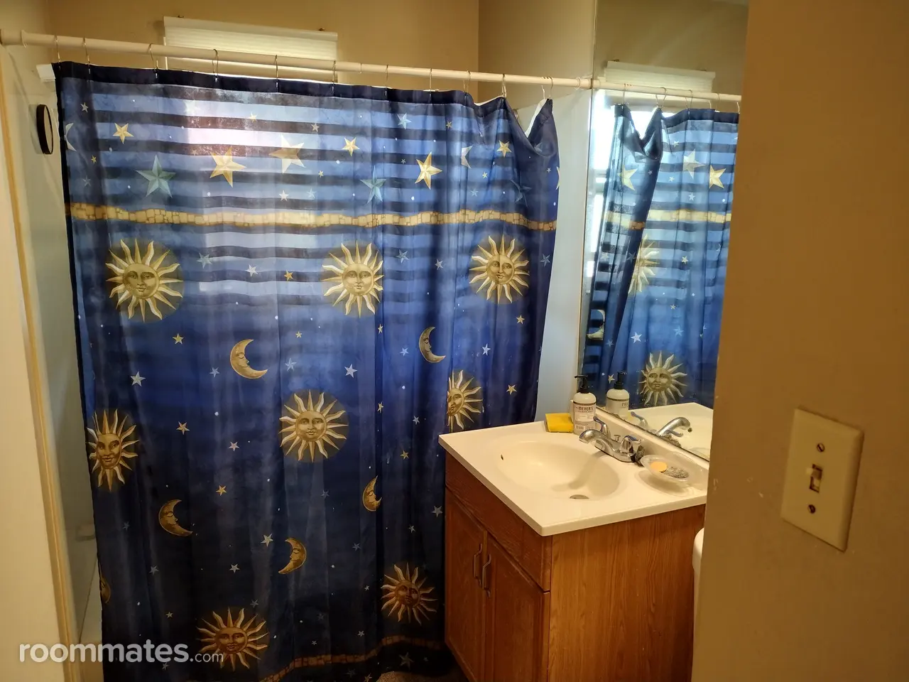 Profile photo 2 of 4