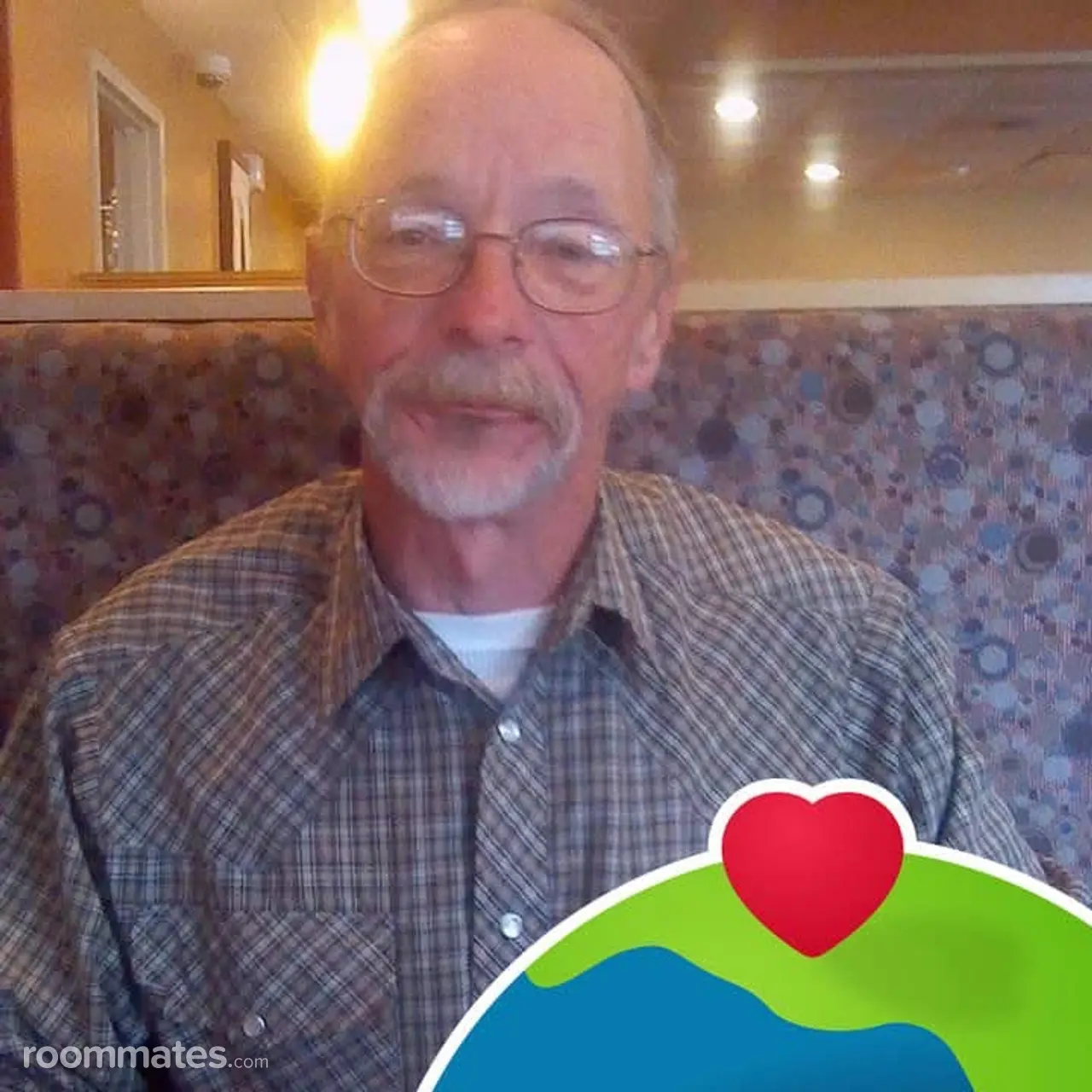 Profile photo 3 of 4