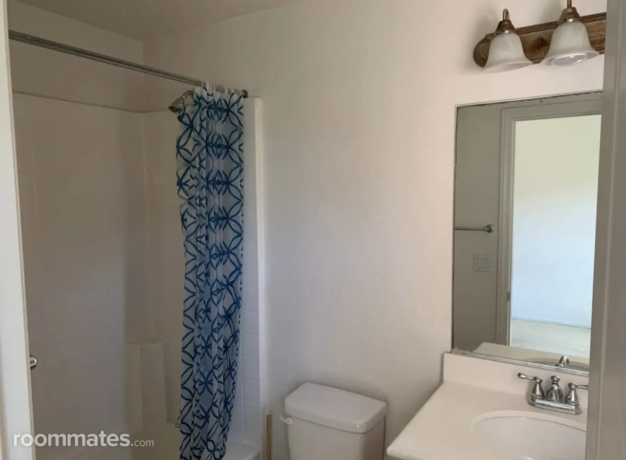 Profile photo 2 of 8